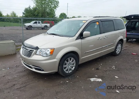 2015 Chrysler Town & Country Touring из США, поврежденный, VIN 2C4RC1BG1FR740265